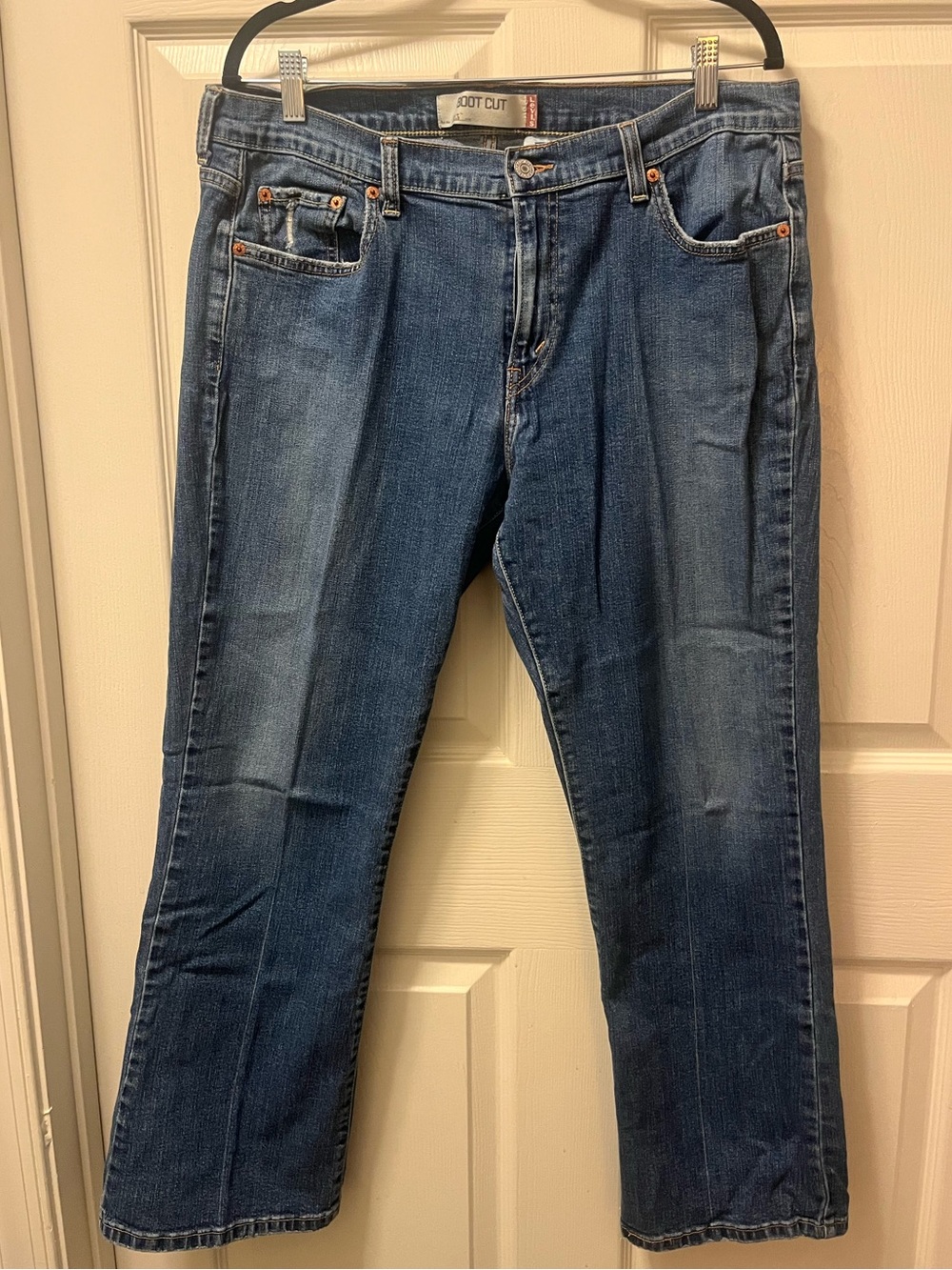 Levi’s Women’s Bootcut Denim Five Pocket Red Tab‎ Jeans Size 16 Short 35x28